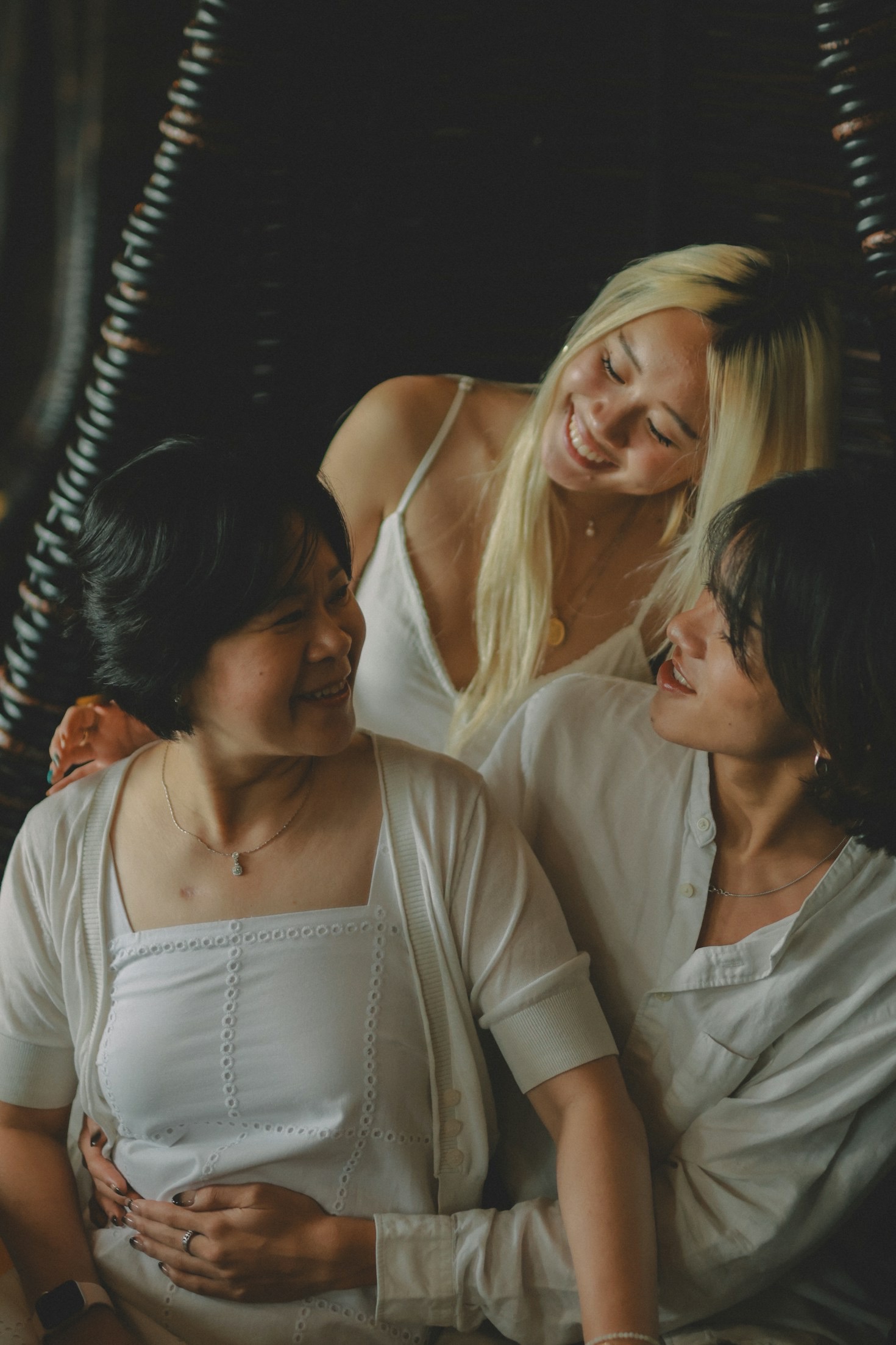 OGirls: A Platform for Honest Connections